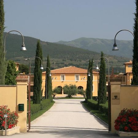 Delfina Palace Hotel Foligno Eksteriør billede