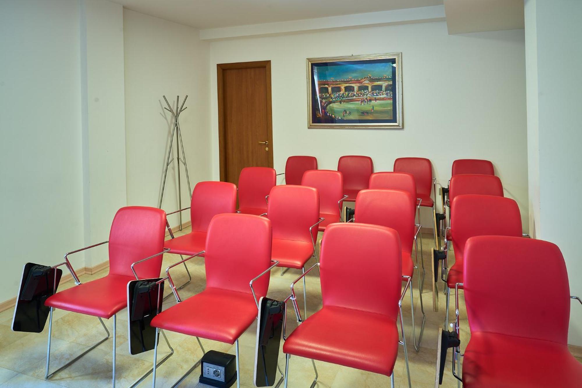 Delfina Palace Hotel Foligno Eksteriør billede